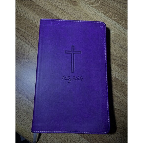 KJV Deluxe Gift Bible Purple Soft Imitation Leather Red Letter Thomas Nelson - Picture 1 of 10